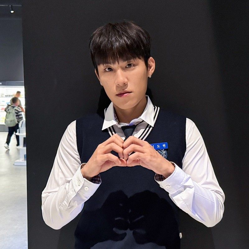 Recent activity shot of Park Woojin (AB6IX)