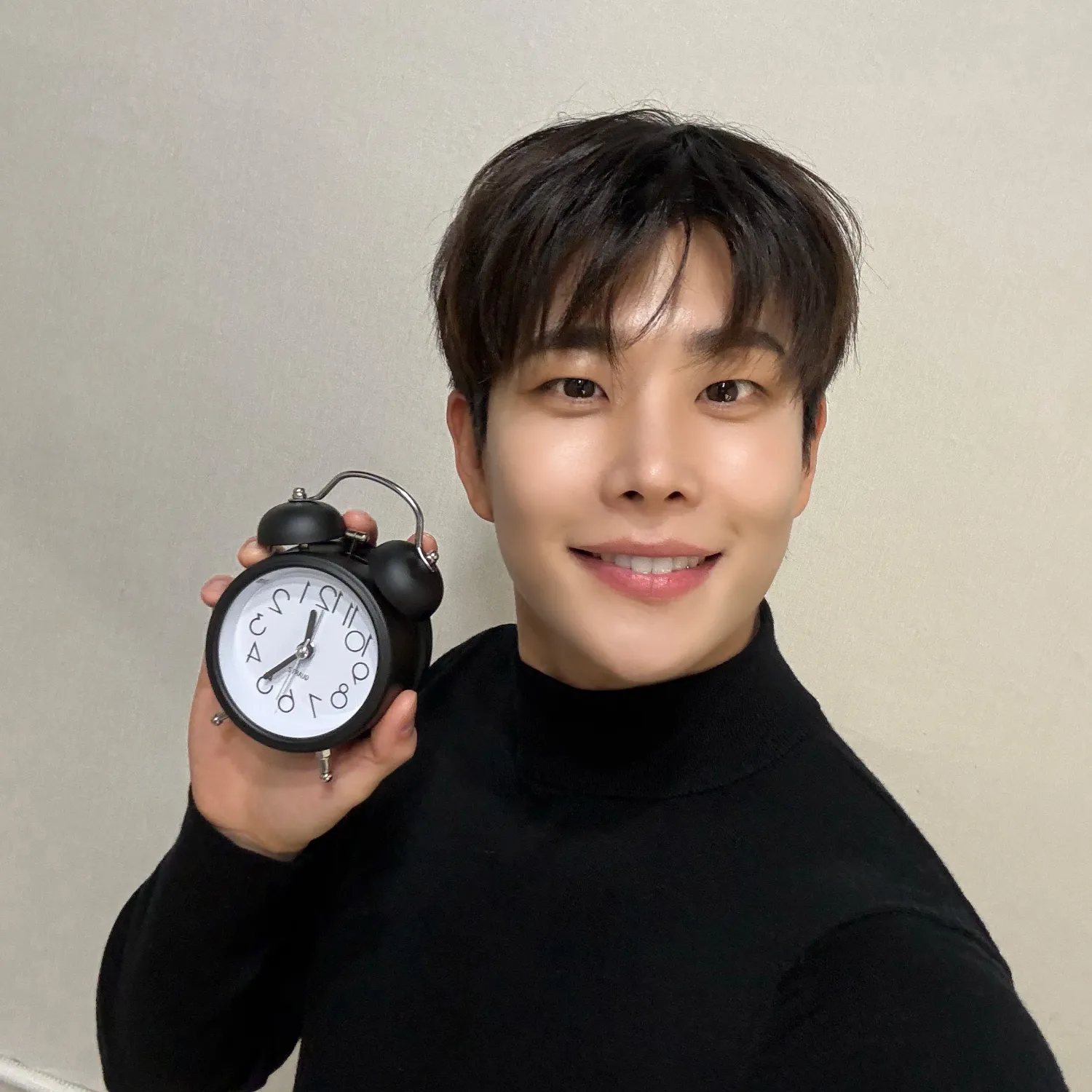 Latest photo of MJ (ASTRO)