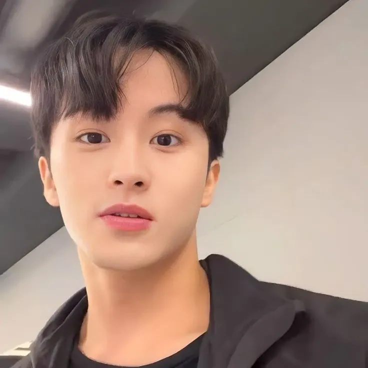 Latest photo of Mark