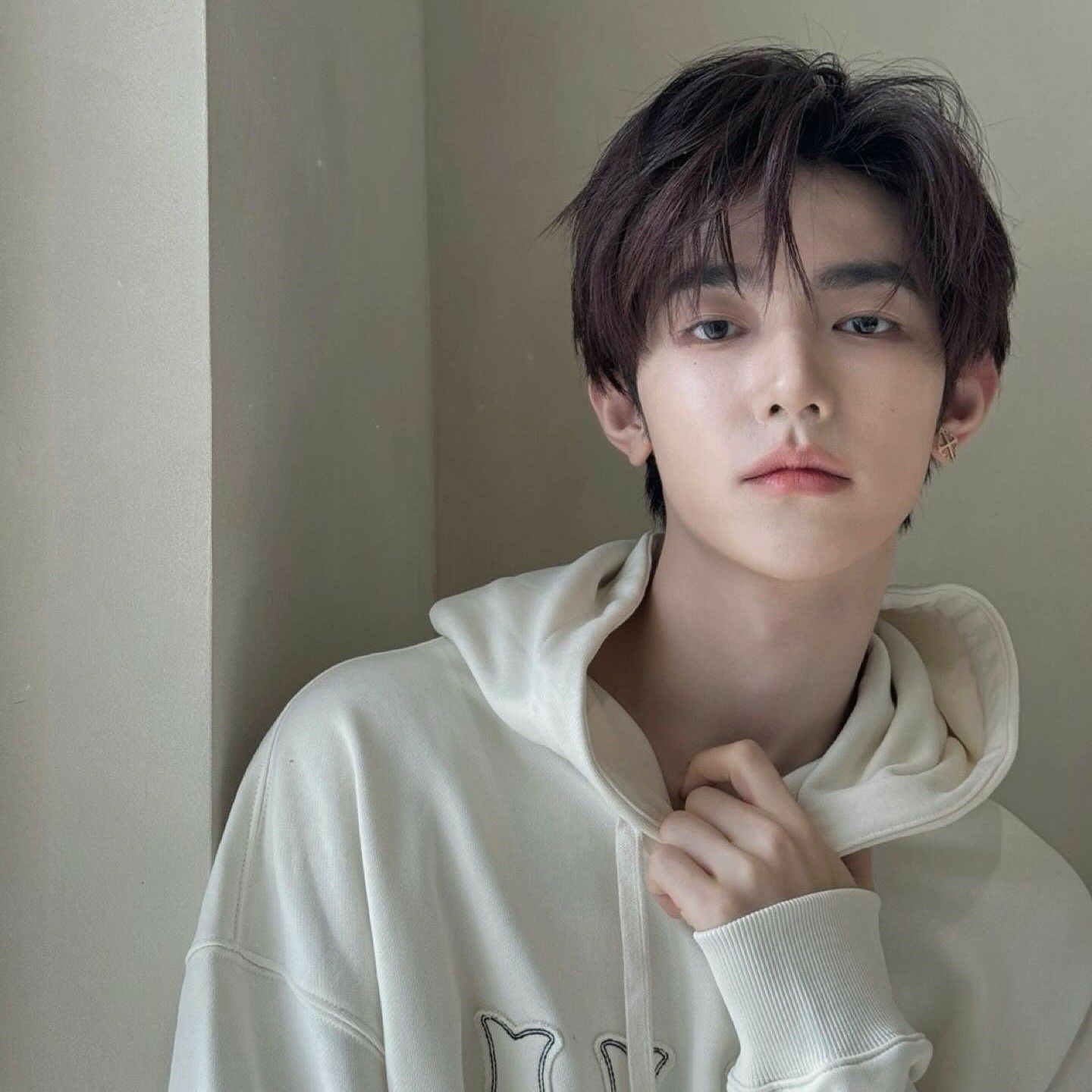 Recent activity shot of Zhang Hao (ZEROBASEONE)