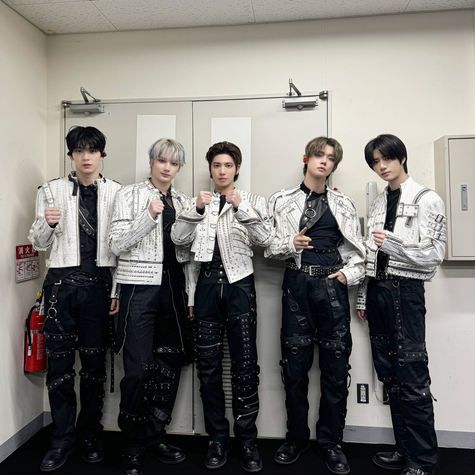 Momen yang diabadikan oleh penggemar TOMORROW X TOGETHER