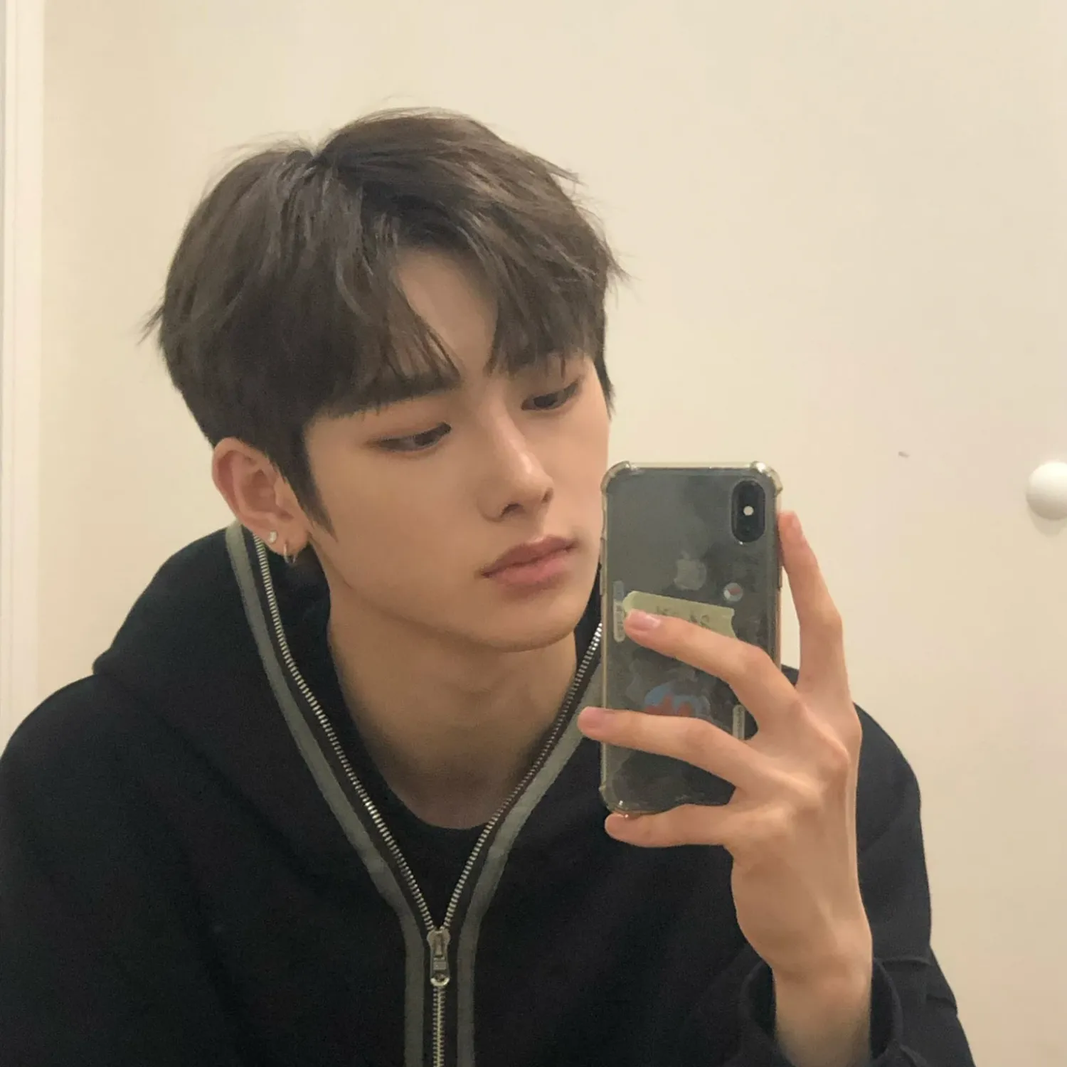 Recent activity shot of Zhou Anxin (ALPHA DRIVE ONE)