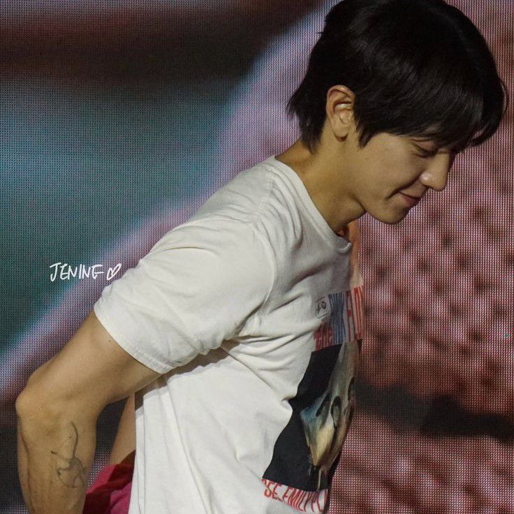 燦烈 (EXO)的幕後花絮