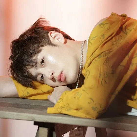 Behind-the-scenes cut of Ha Sungwoon