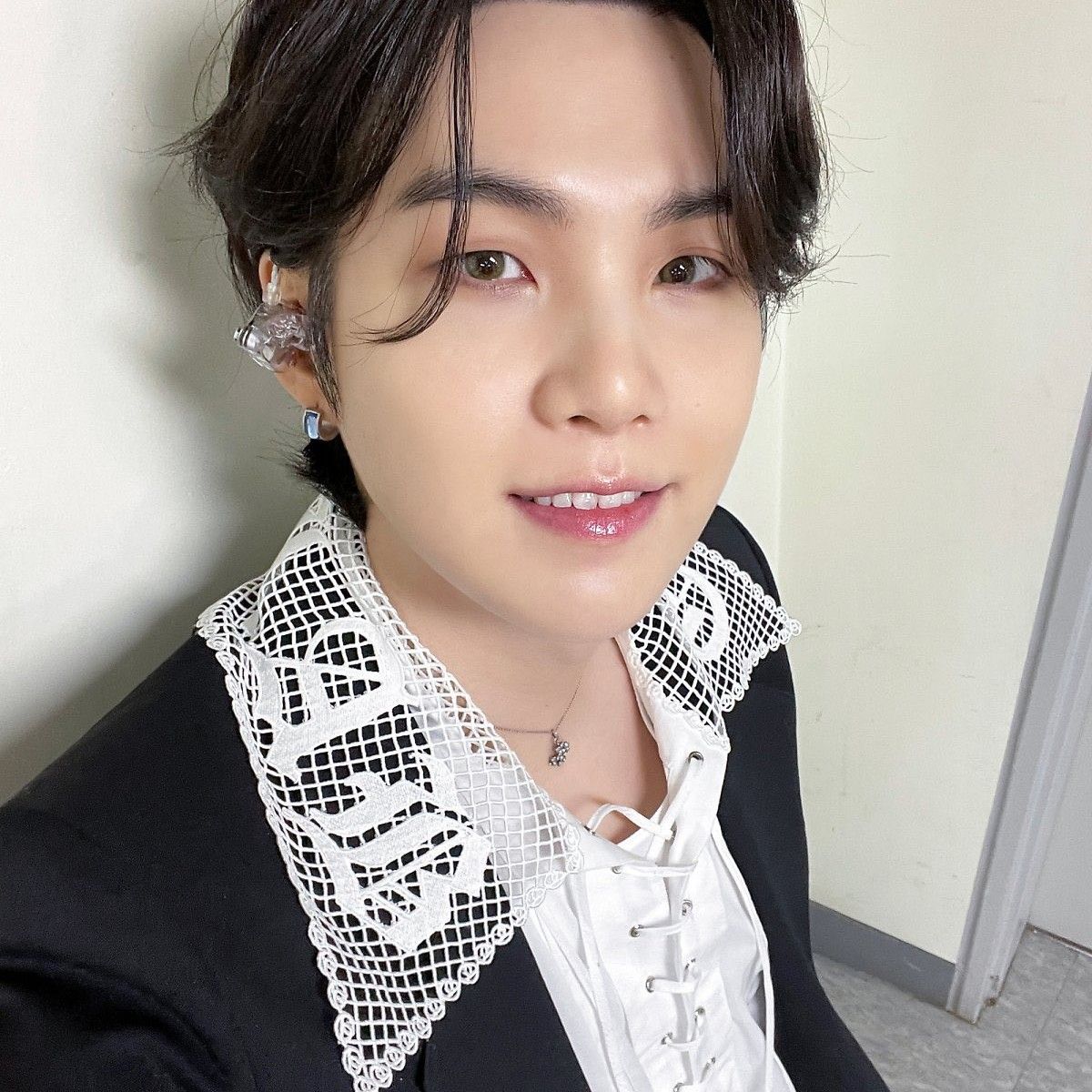 Potret di balik layar SUGA (BTS)