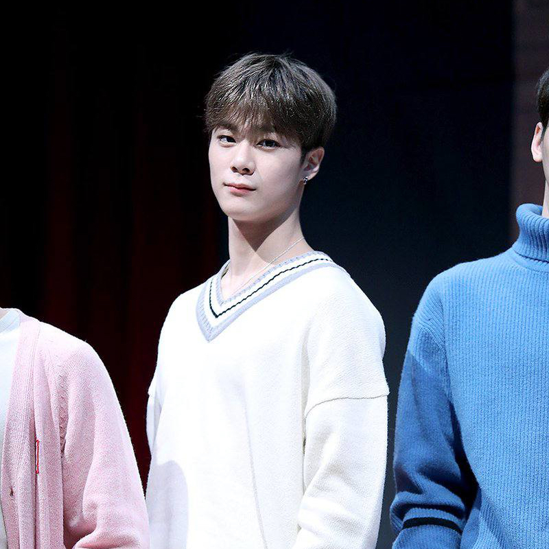 A moment captured by Moonbin (ASTRO)'s fan