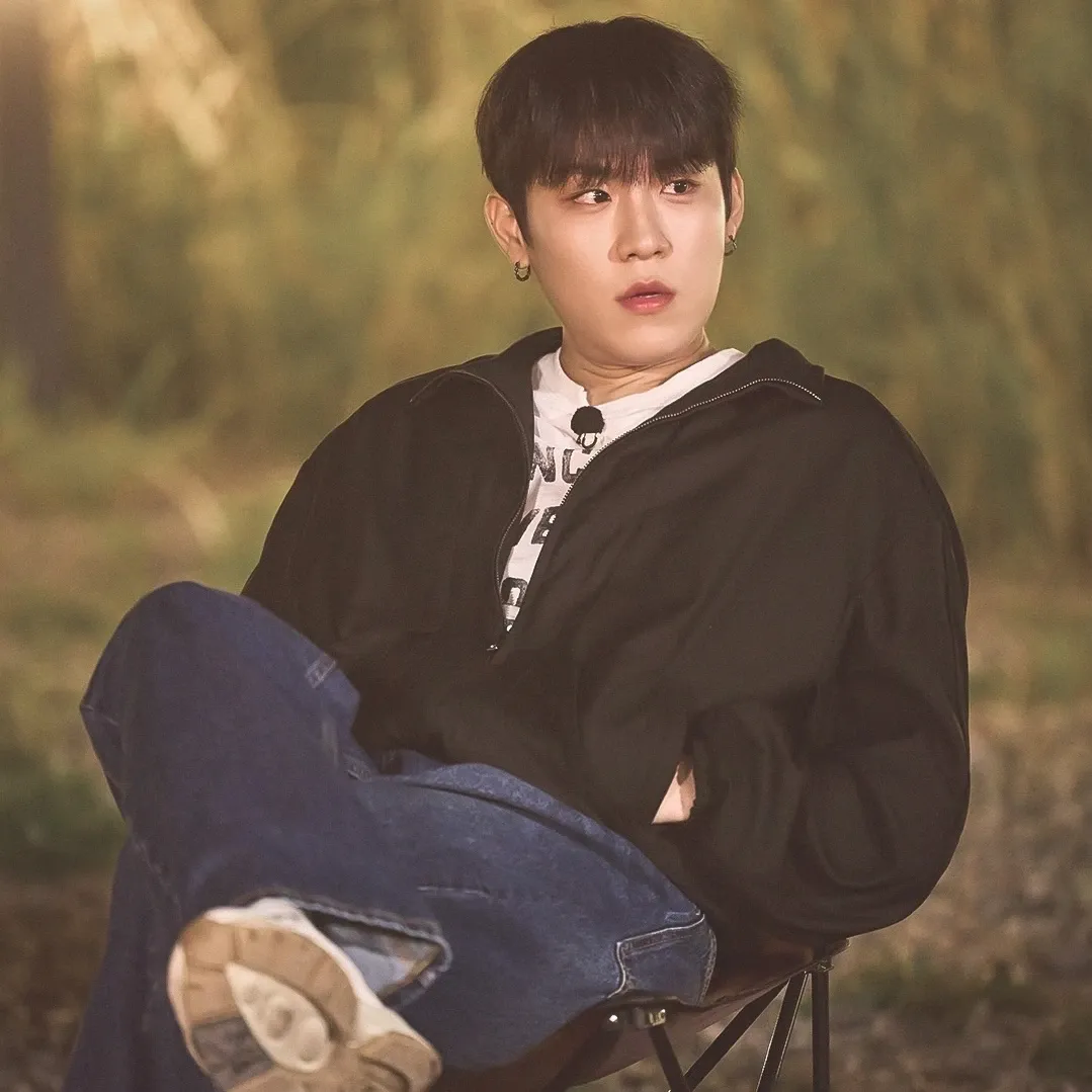 Behind-the-scenes cut of Park Woojin (AB6IX)