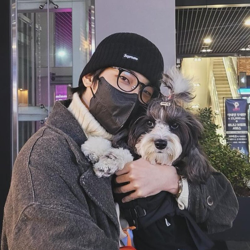 Latest photo of Wonwoo (SEVENTEEN)