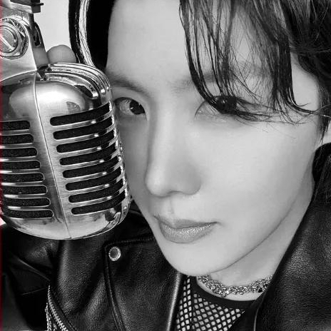 J-hope (防弹少年团)的最新照片