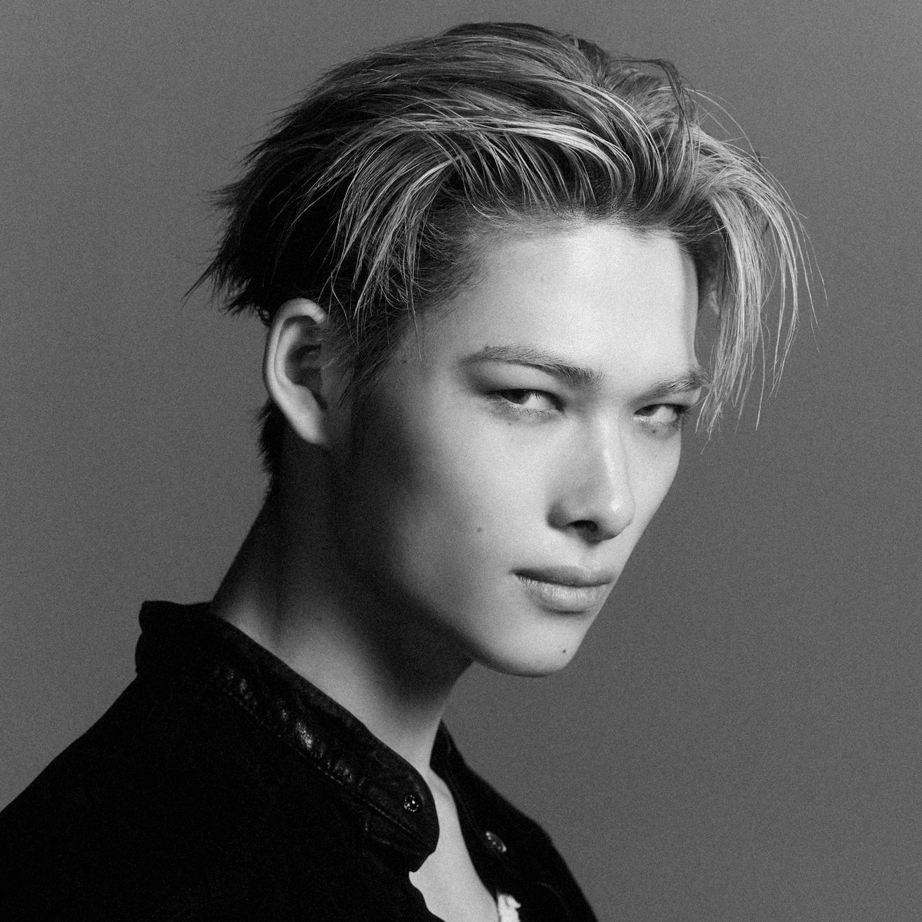 니키 (ENHYPEN)의 비하인드 컷