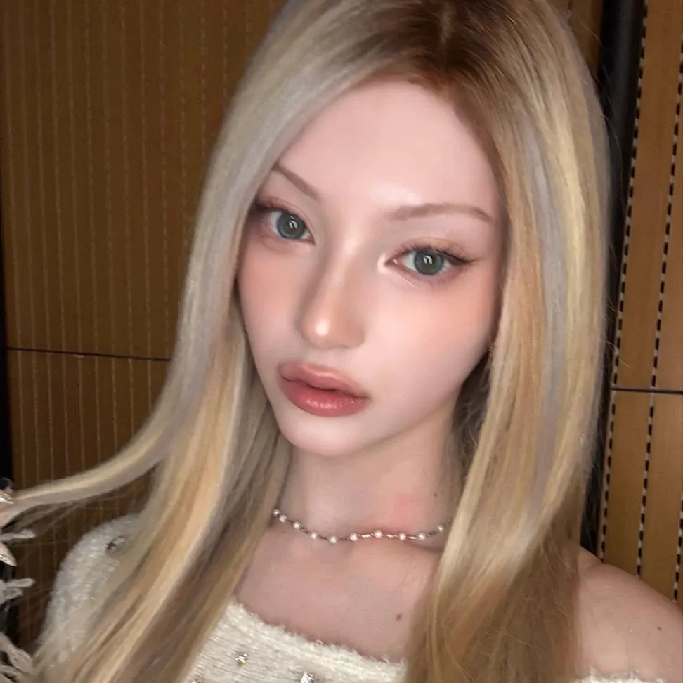 Behind-the-scenes cut of X:IN