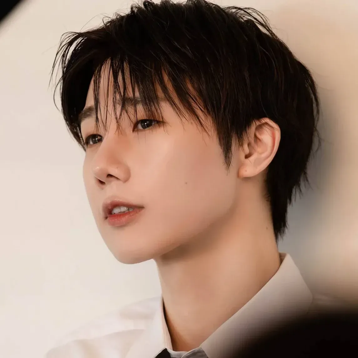 Latest photo of Sungkyu (INFINITE)