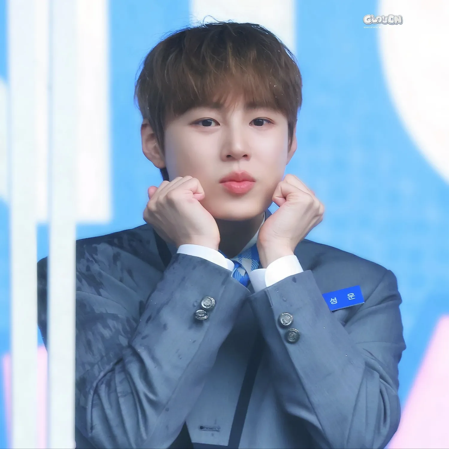 Recent activity shot of Ha Sungwoon