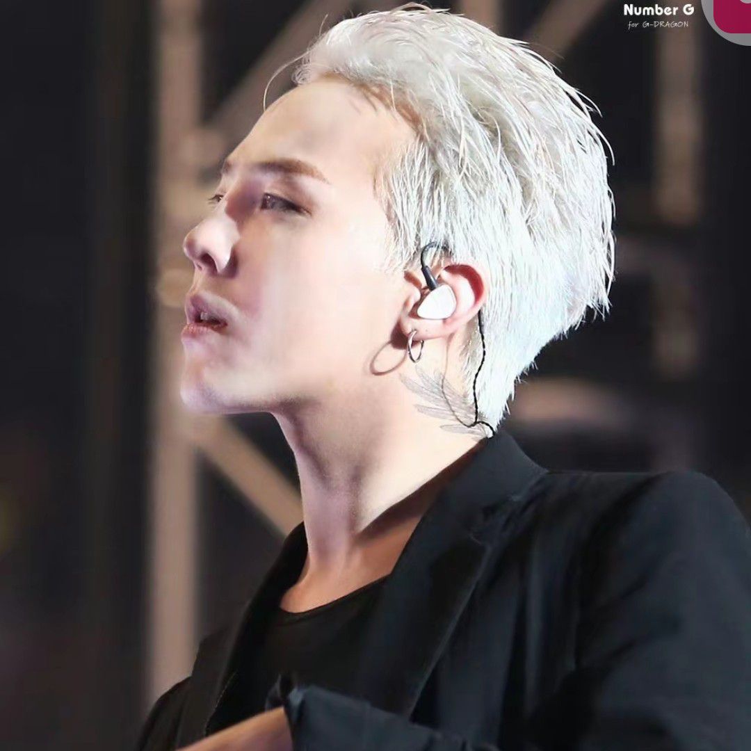 A moment captured by G-DRAGON (BIGBANG)'s fan