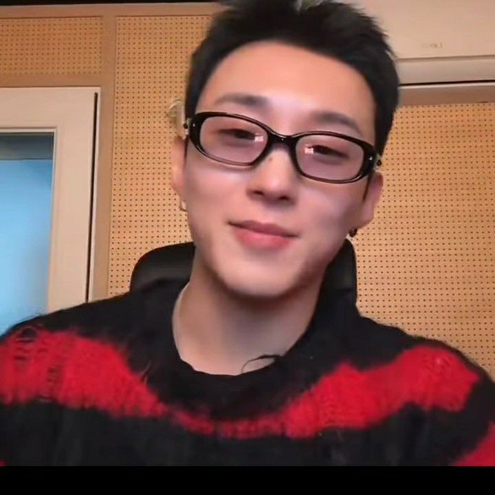 A moment captured by Jongup (B.A.P)'s fan