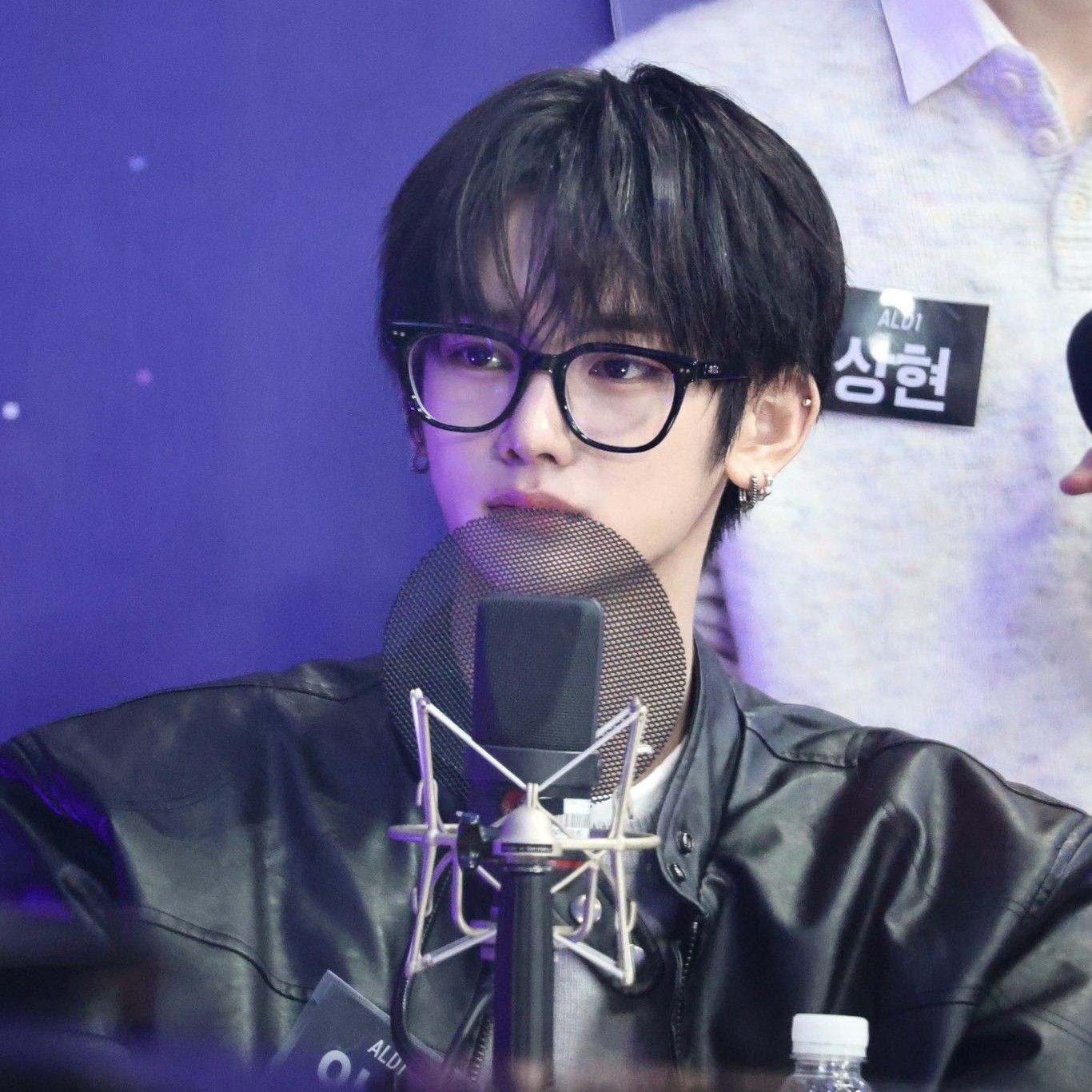 A moment captured by Zhou Anxin (ALPHA DRIVE ONE)'s fan