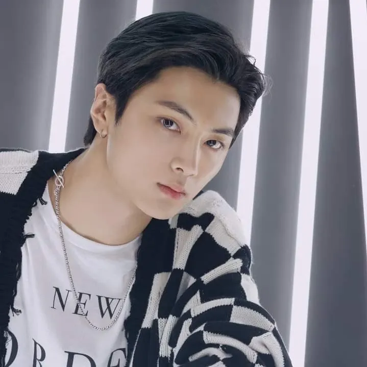 Foto aktivitas terbaru ENHYPEN