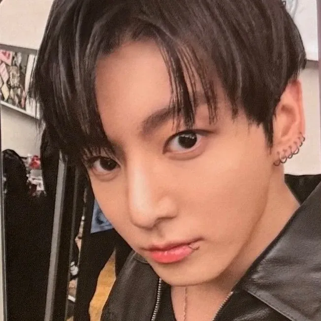 Momen yang diabadikan oleh penggemar Jungkook (BTS)