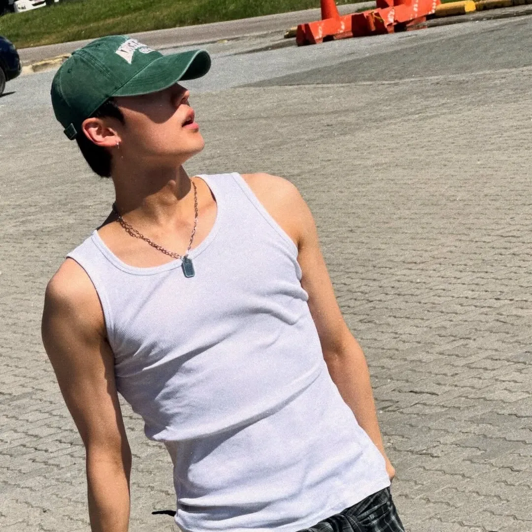 Latest photo of Chan (A.C.E)