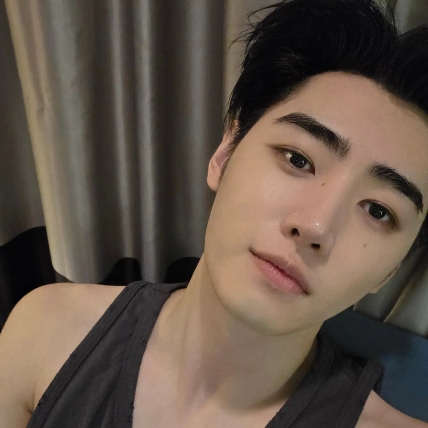 Latest photo of Sunghoon (ENHYPEN)