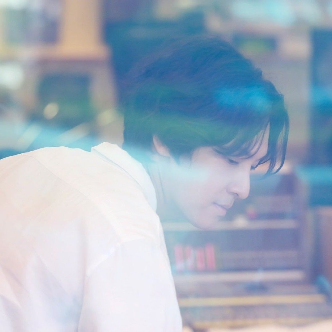 Behind-the-scenes cut of Kim Dongwan (SHINHWA)