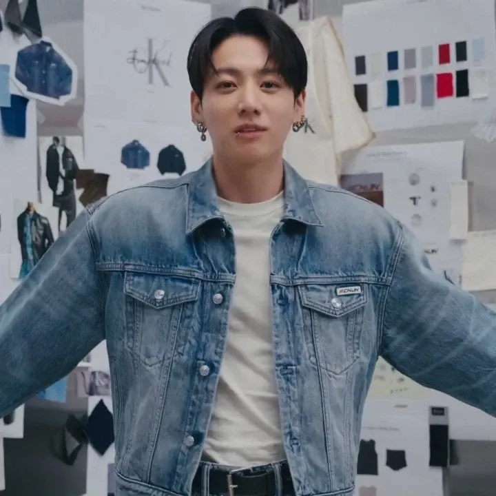 Momen yang diabadikan oleh penggemar Jungkook (BTS)