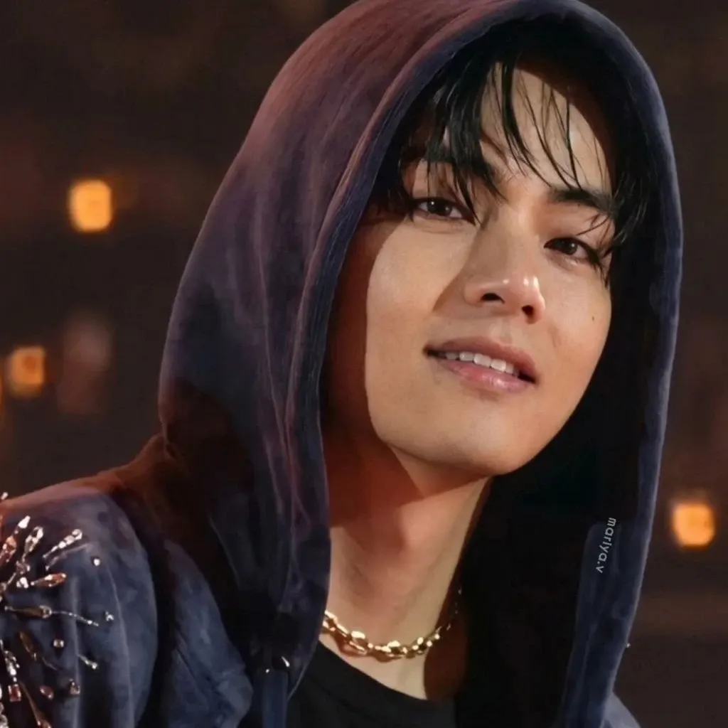 뷔 (방탄소년단)의 비하인드 컷