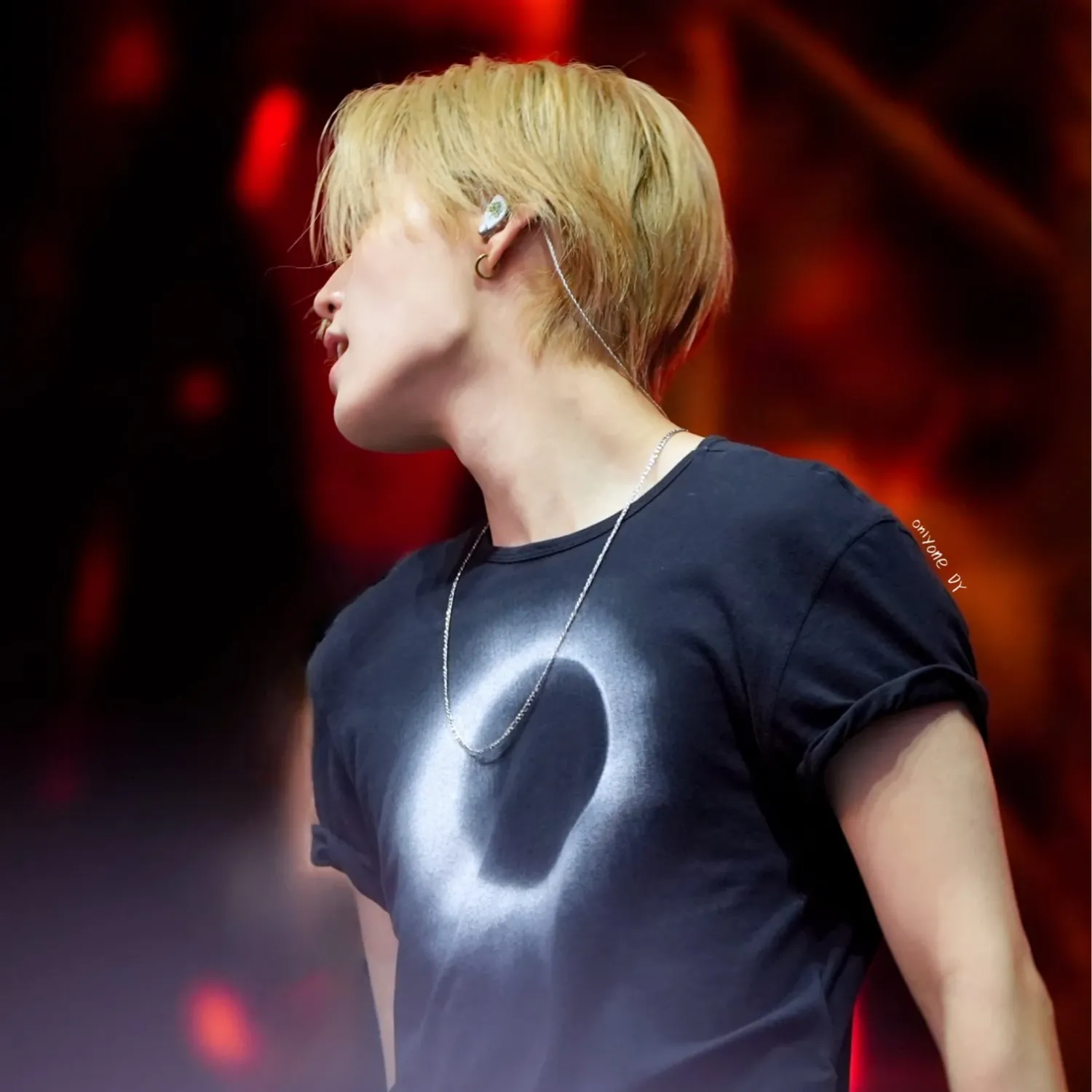 Recent activity shot of Doyoung (TREASURE)