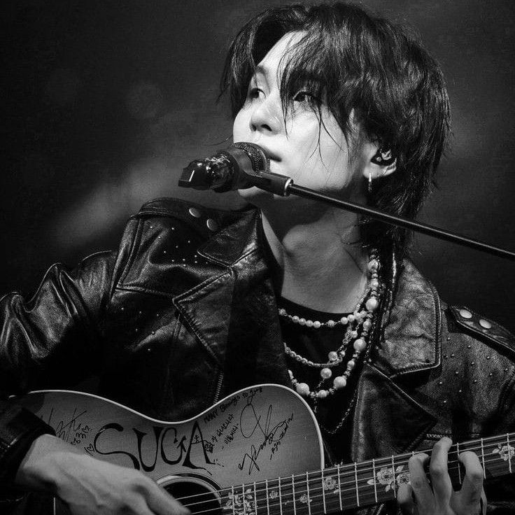 Foto terbaru SUGA (BTS)