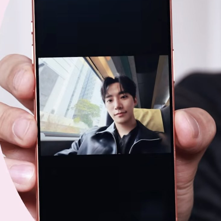 A moment captured by Junho (2PM)'s fan