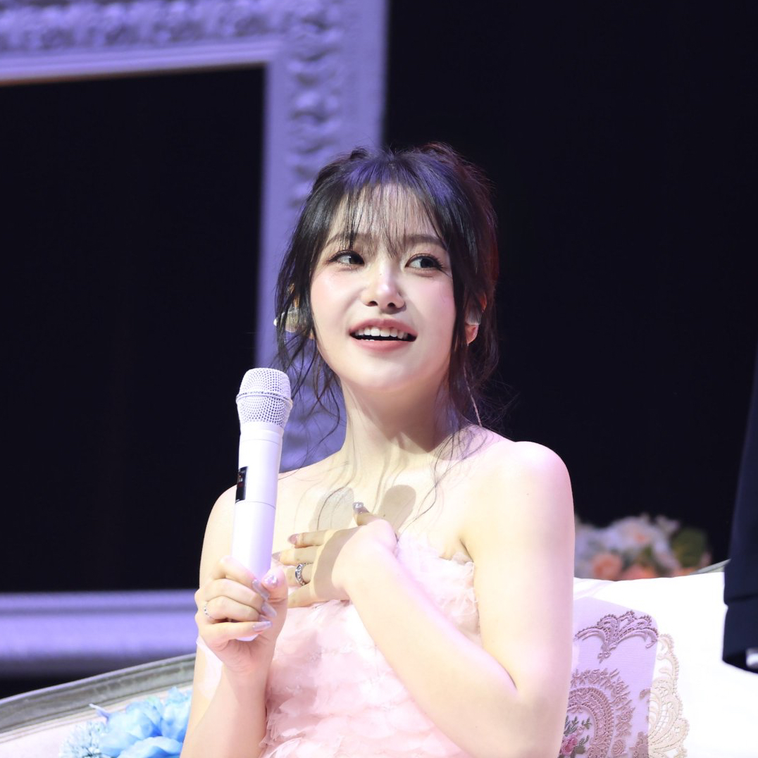 Recent activity shot of Yeri (Red Velvet)