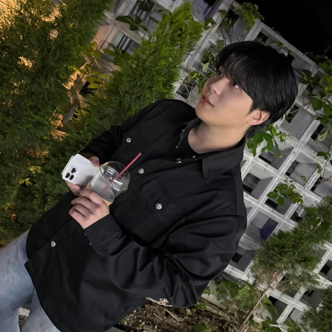 에이티즈의 비하인드 컷