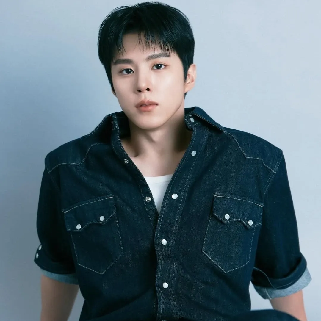 김우석의 비하인드 컷