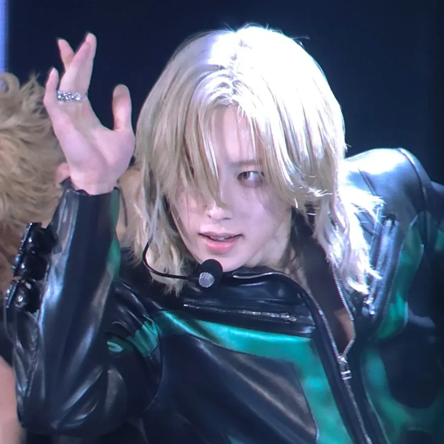 A moment captured by Fuma (&TEAM)'s fan