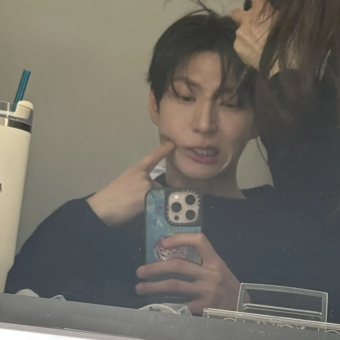 A moment captured by LEO (VIXX)'s fan