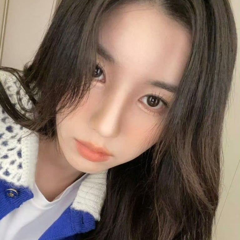 Recent activity shot of Kwon Eunbi