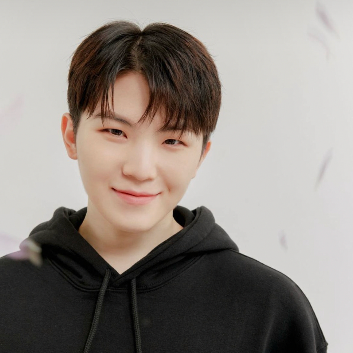 Behind-the-scenes cut of Woozi (SEVENTEEN)