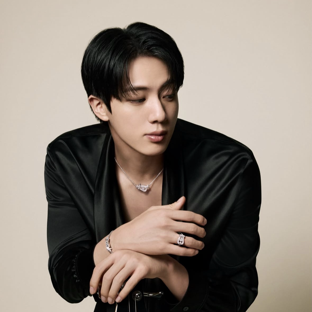 Potret di balik layar Jin (BTS)