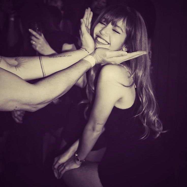 리사 (BLACKPINK) 최근 활동샷