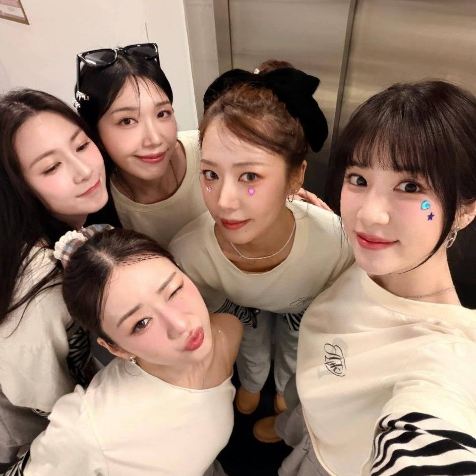 A moment captured by Jeong Eunji (Apink)'s fan