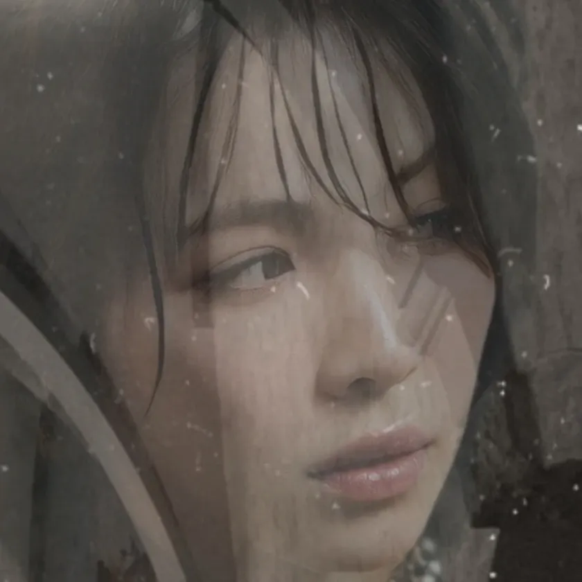 Recent activity shot of Maya (NiziU)