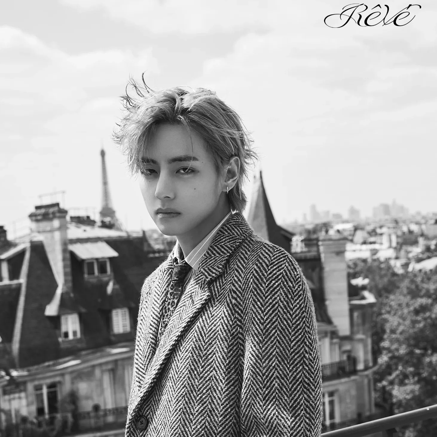 뷔 (방탄소년단)의 비하인드 컷