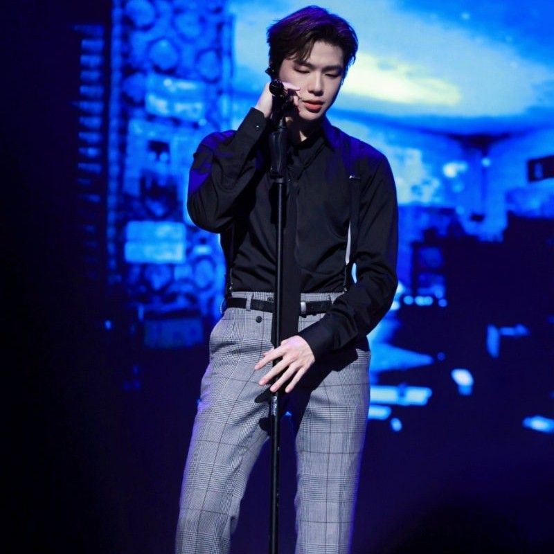 Latest photo of Kang Daniel