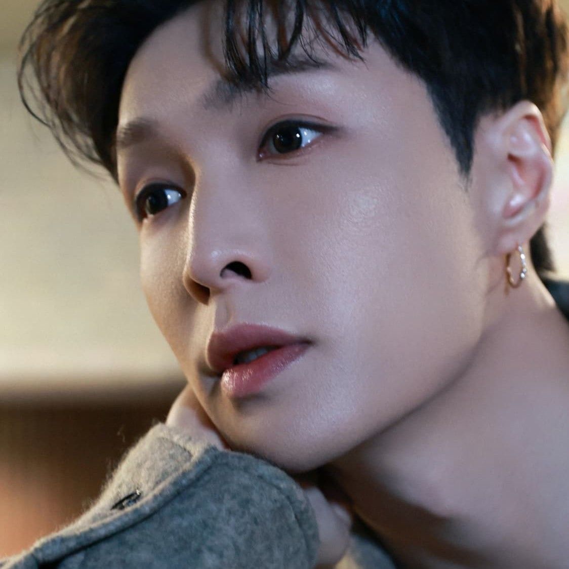 A moment captured by Lay (EXO)'s fan