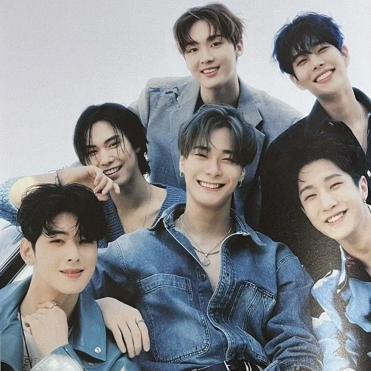 A moment captured by ASTRO's fan