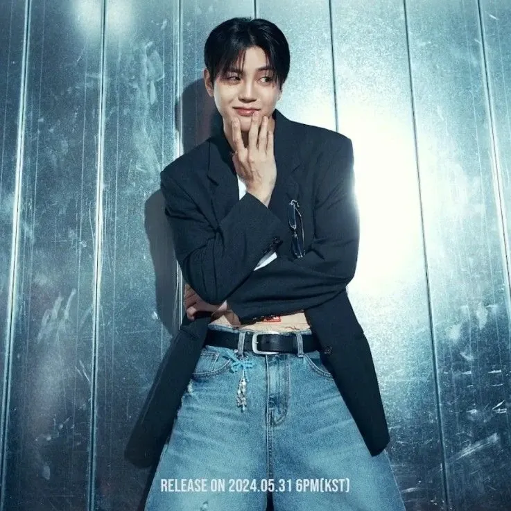 Behind-the-scenes cut of Donghun (A.C.E)