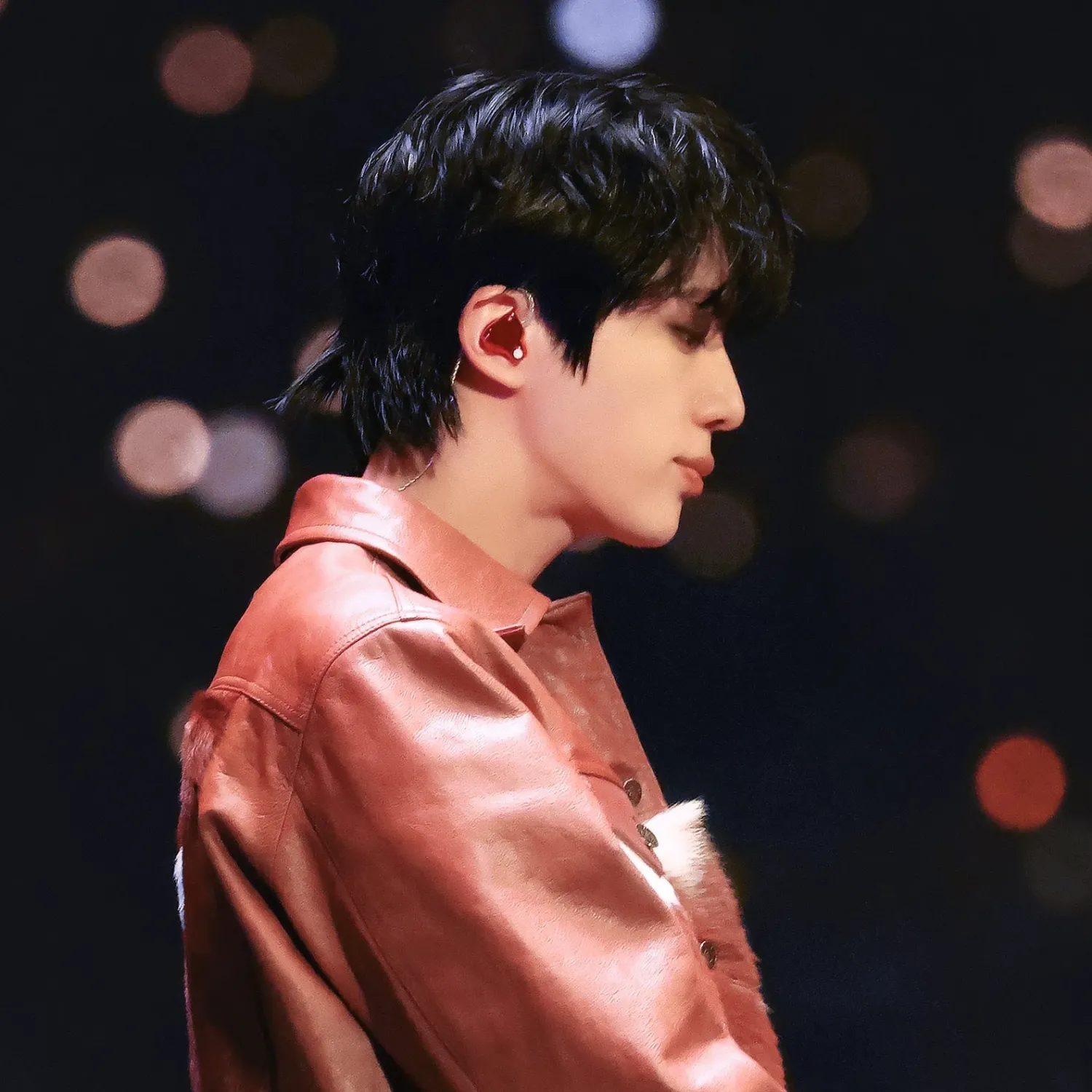 Foto aktivitas terbaru Jin (BTS)