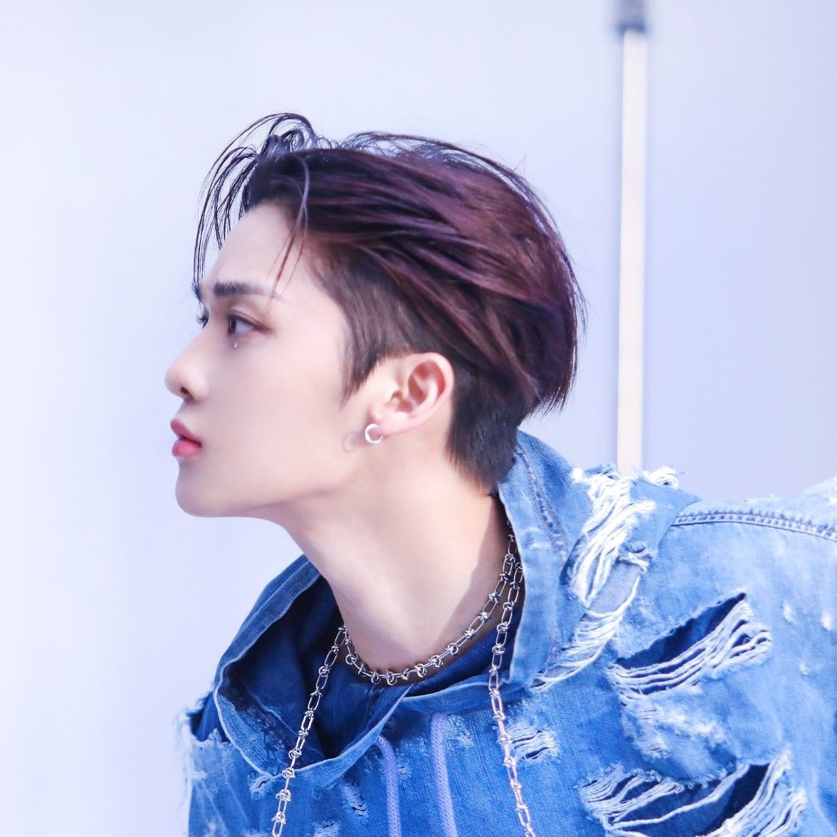 Recent activity shot of Bae Jinyoung