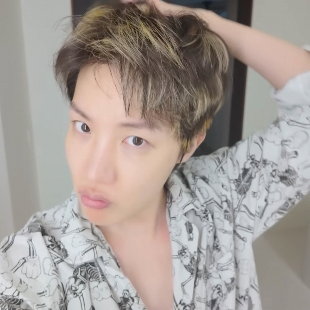 Potret di balik layar j-hope (BTS)