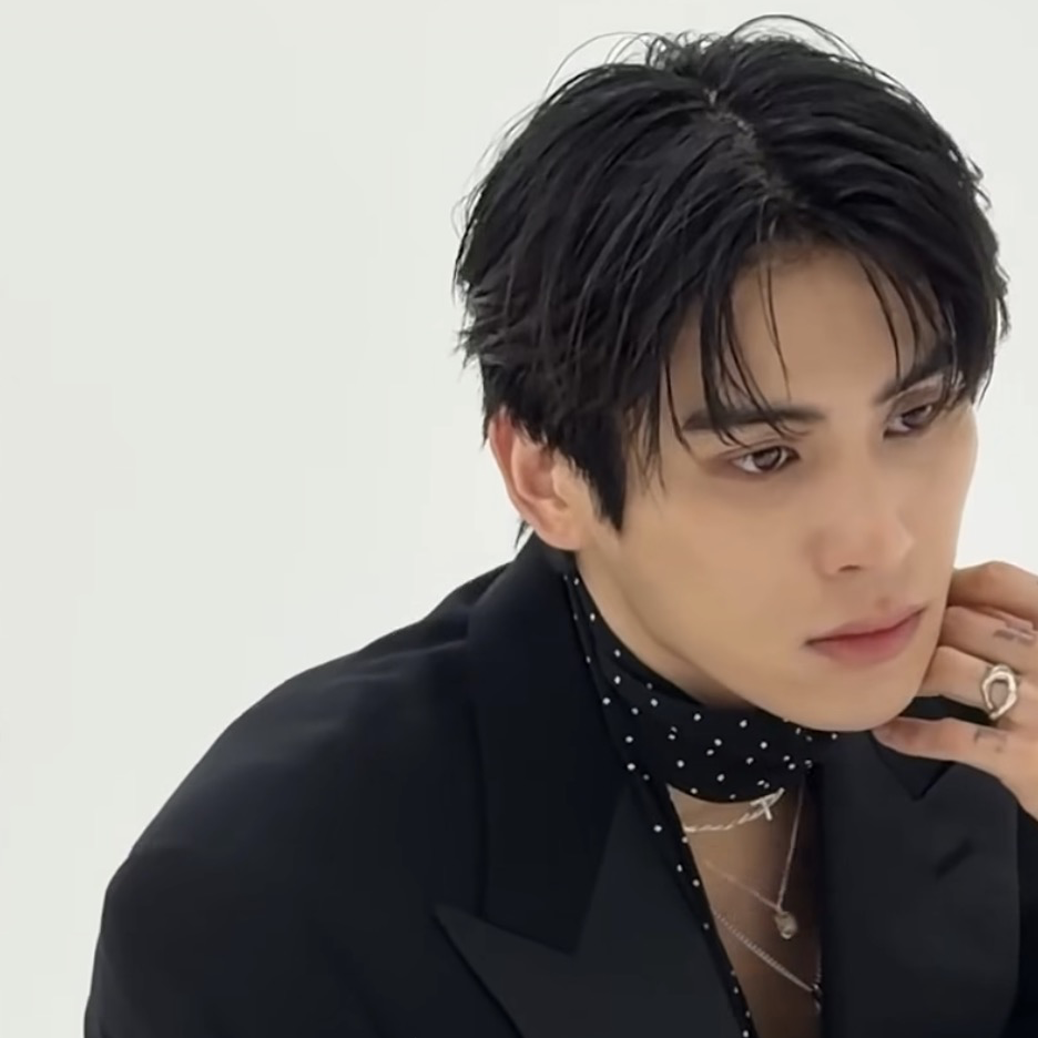 Latest photo of Taeyang (SF9)